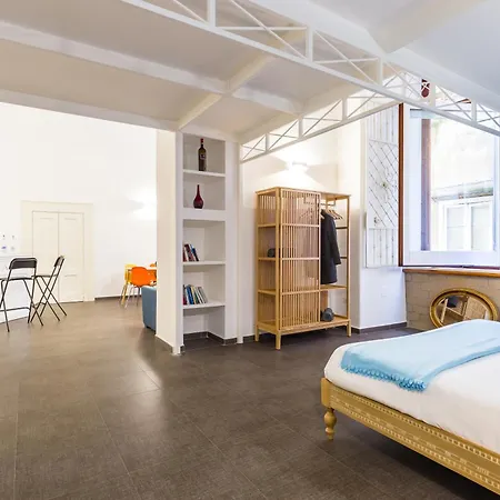 Design At Spaccanapoli By Wonderful Italy Apartment