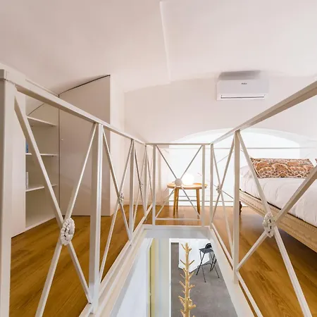 Design At Spaccanapoli By Wonderful Italy Apartment Naples